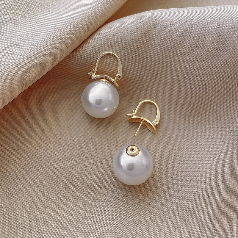 Boucles d'oreilles pendantes Matilda Pearl