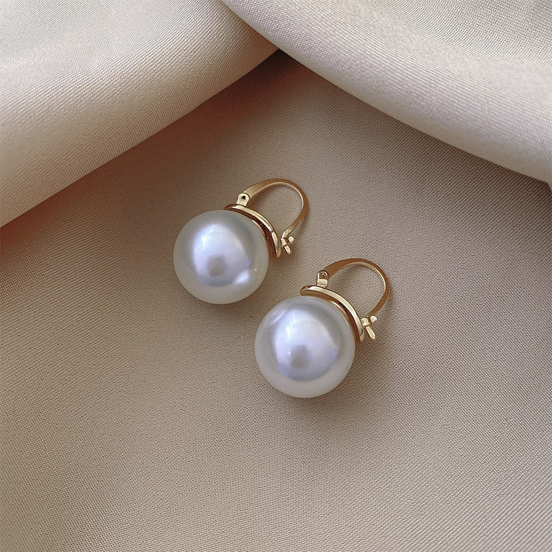 Boucles d'oreilles pendantes Matilda Pearl